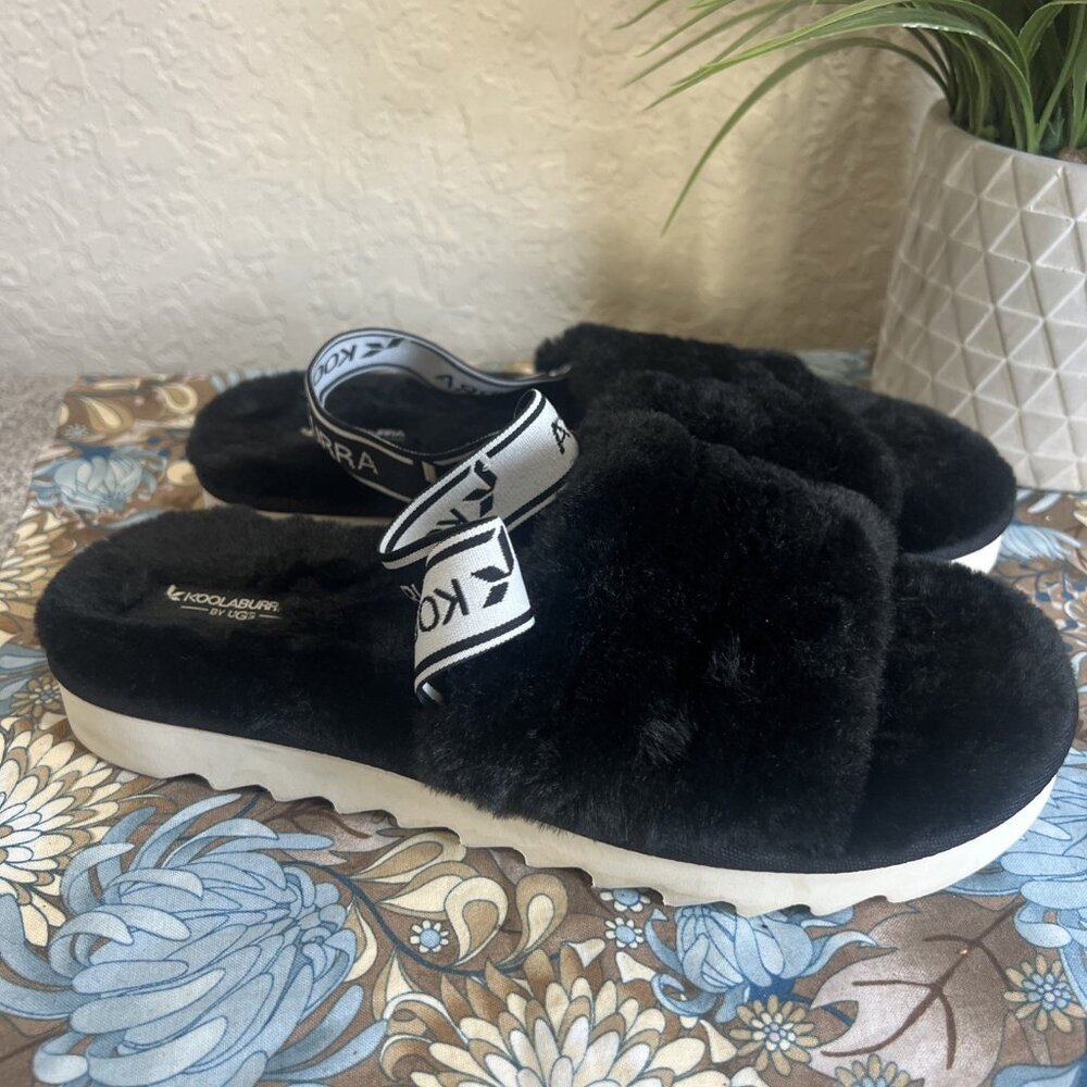 Koolaburra By UGG USA Size 5 Fuzzn II Slippers Slip On Clogs Black White
